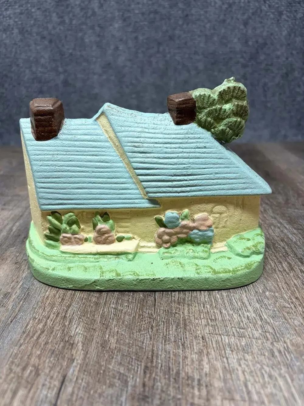 Vintage Cast Iron Pastel Country Cottage House Door Stop with Chimneys l-Garden